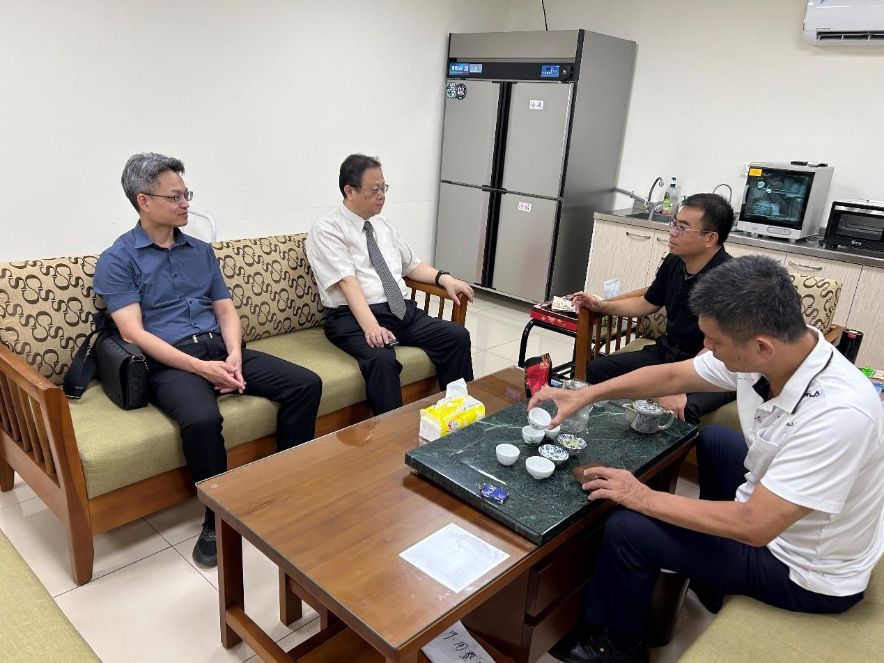 郭檢察長視察竹山分局